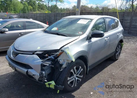 2018 Toyota Rav4 Le z USA, uszkodzony, nr VIN JTMBFREVXJJ193902